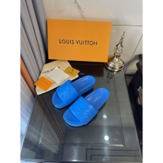 Louis Vuitton Slippers